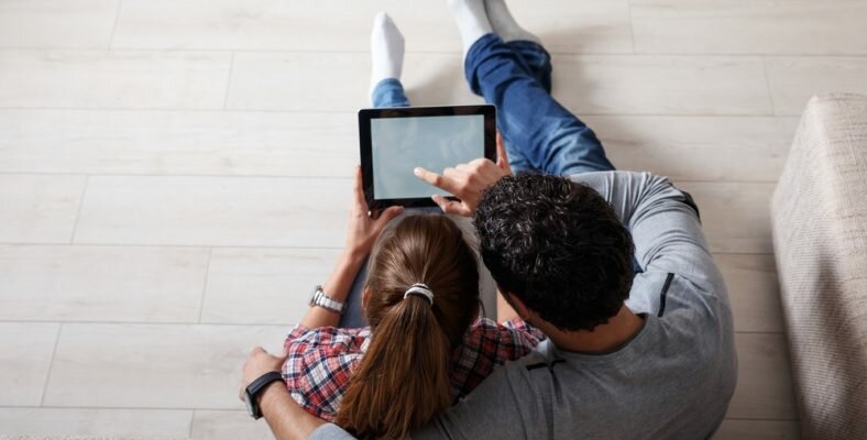 Creating a good customer experience is a lot like caring for a romantic relationship.